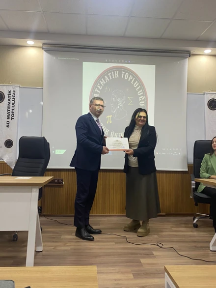 Matematik Topluluğunun düzenlemiş olduğu "Bölümümüz mezunları ile iş fırsatları” konulu konferans